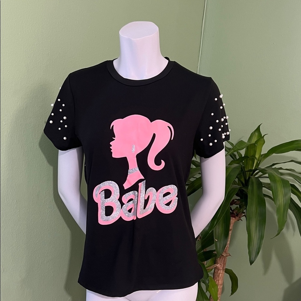 Black and Pink Graphic Women's Top